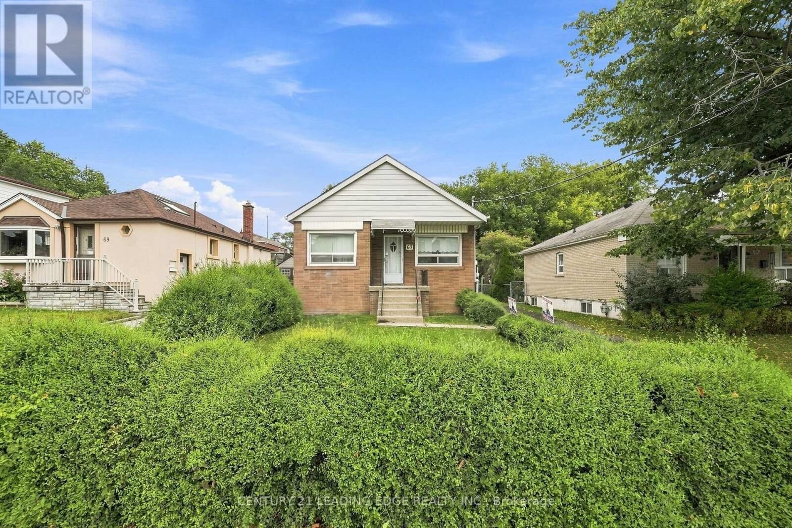 Property Photo: 67 Pitt Avenue ON M1L 2R3