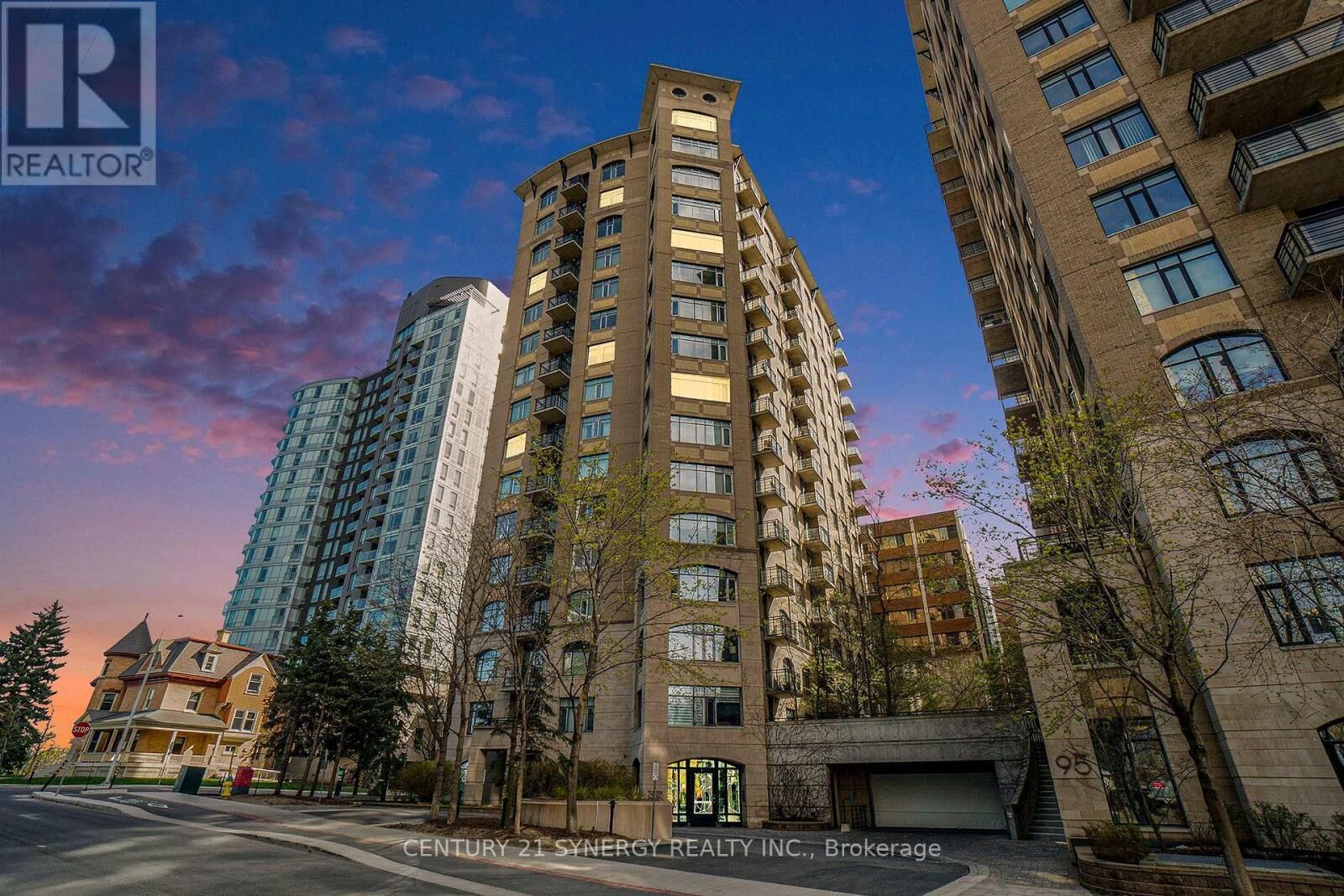 Property Photo:  85 Bronson Avenue 1105  ON K1R 6G7 