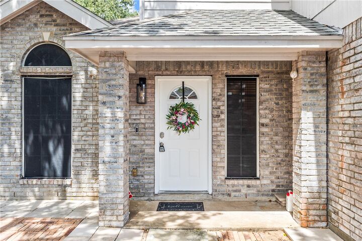 Property Photo: 7609 Timber Crest Drive TX 78413