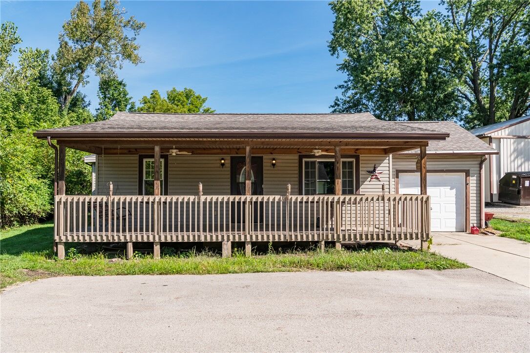Property Photo:  1 Hale Lane  OH 45327 