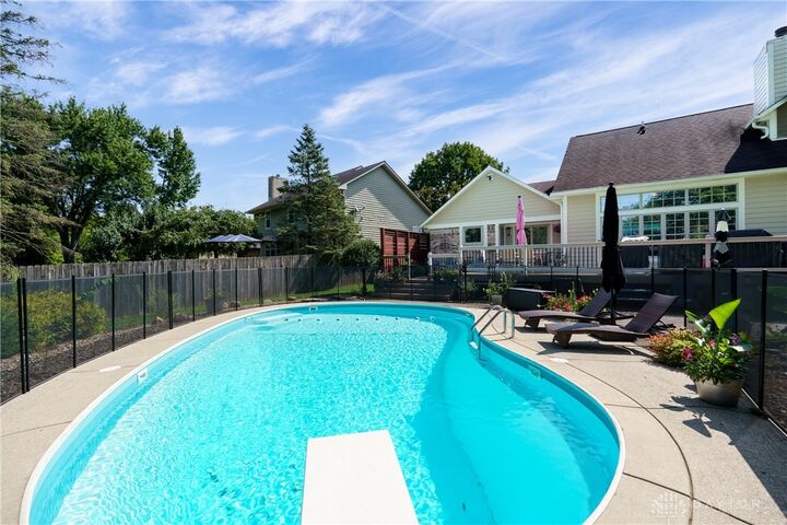 Property Photo:  265 Park Lane  OH 45066 