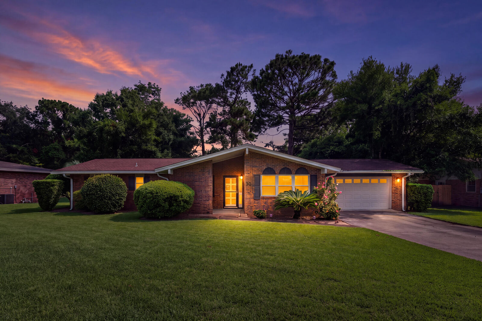 Property Photo: 30 Walnut Avenue FL 32579