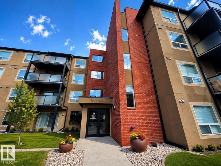 Property Photo: #301 13907 136 St NW AB T6V 1Y5
