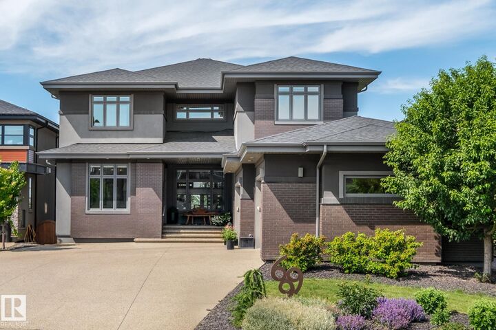 699 Howatt Drive SW — photo 1