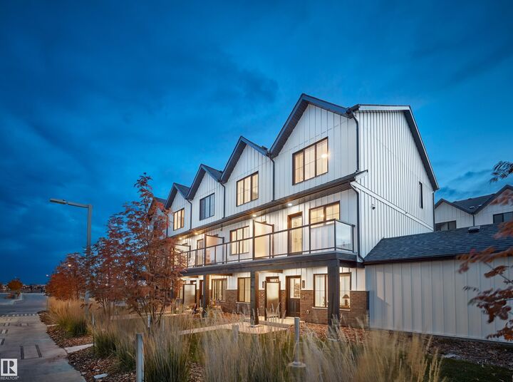 Property Photo: 2024 Glastonbury Boulevard NW AB T5T 7Z3