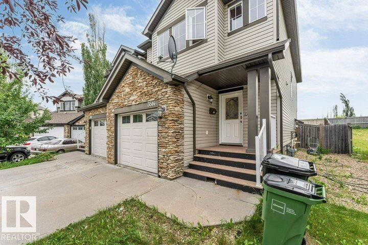 Property Photo:  3514 16 Street NW  AB T6T 0M6 