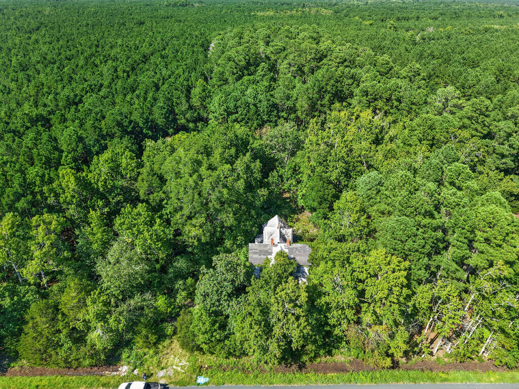 Property Photo:  24031 Belinda Rd  VA 23426 