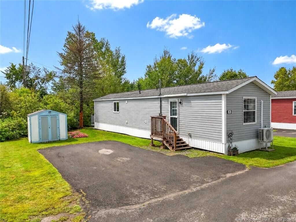 Property Photo: 28 Douglas Crescent NB E3C 1Y8