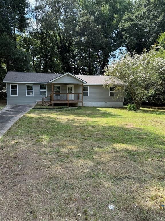 Property Photo:  561 Knollwood Drive  GA 30281 