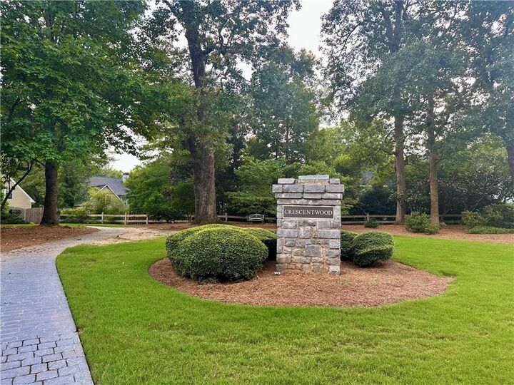 Property Photo:  1224 Crescentwood Lane  GA 30032 