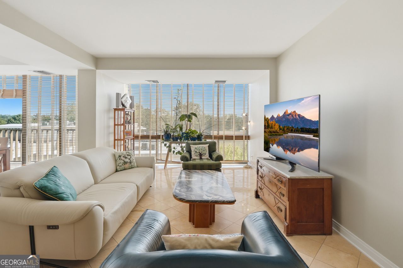 Property Photo:  145 15th Street NE 429  GA 30309 