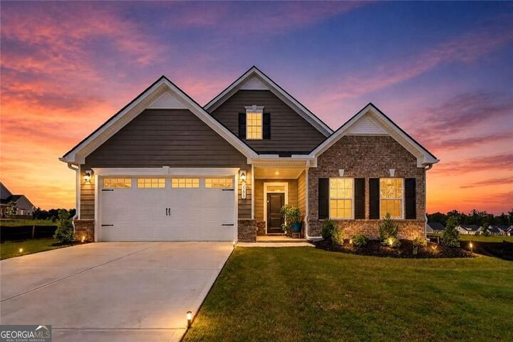Property Photo:  1173 Burlington Court  GA 30253 