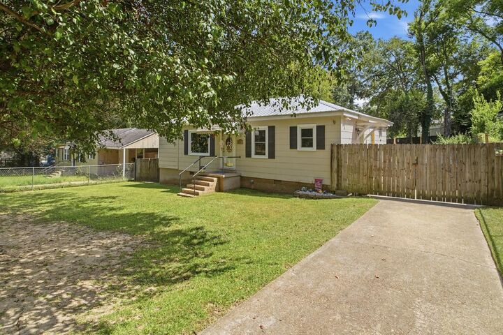 Property Photo:  1808 51st Street  GA 31904 