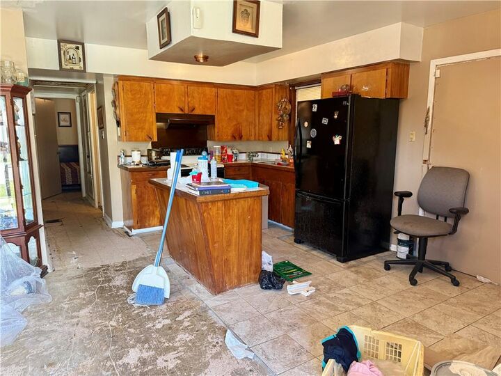 Property Photo:  4809 Neil Street  LA 71302 