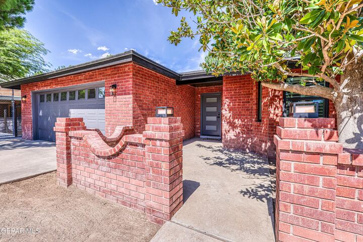 Property Photo: 6004 Oleaster Drive TX 79932