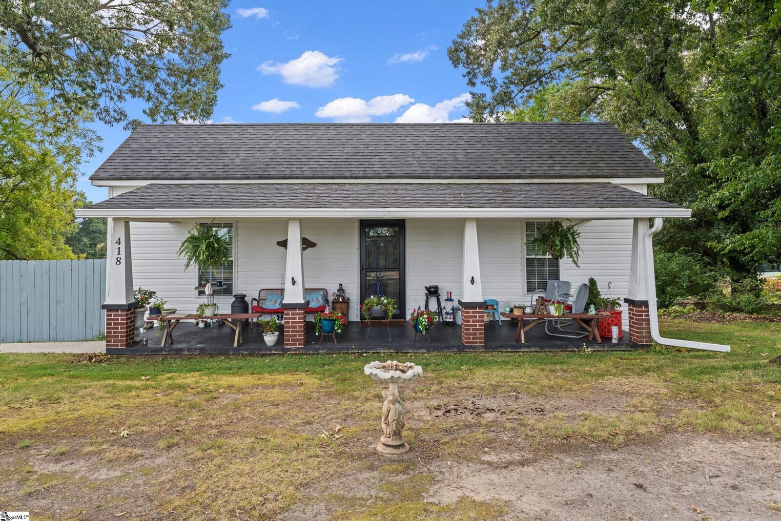 Property Photo: 418 N Norris Drive SC 29657