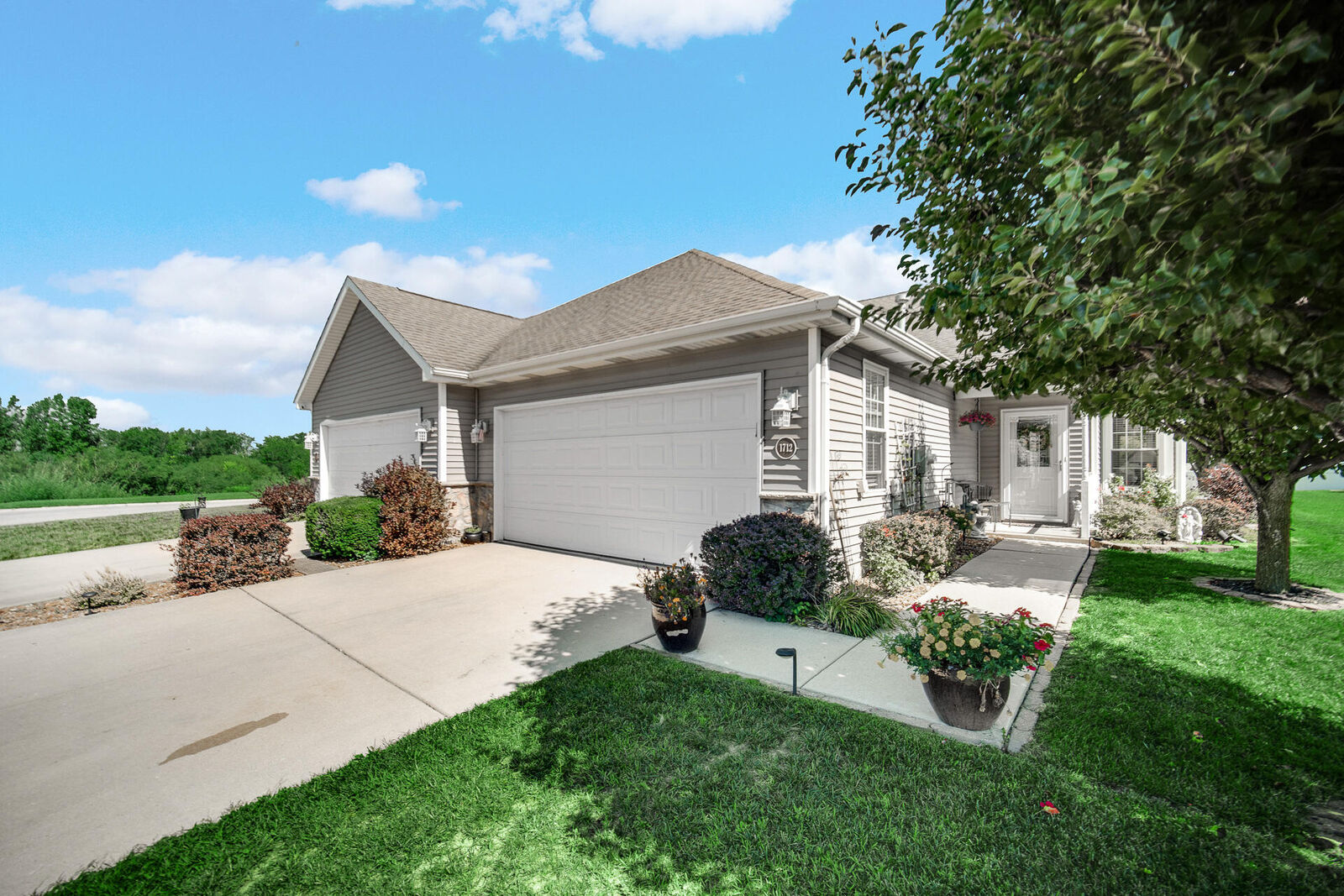 Property Photo: 1712 E 106th Avenue IN 46307