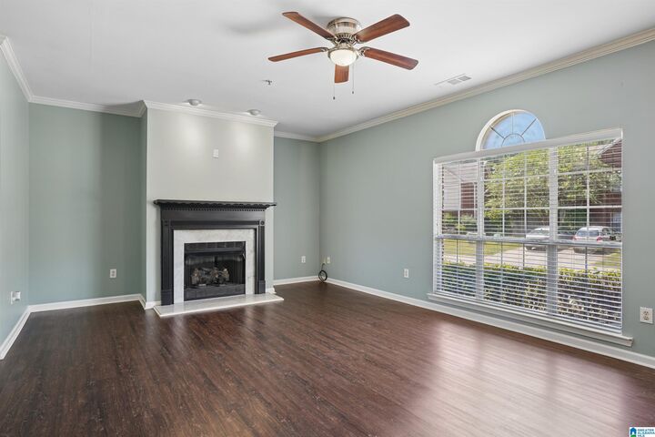 Property Photo:  623 Treymoor Lake Circle  AL 35007 