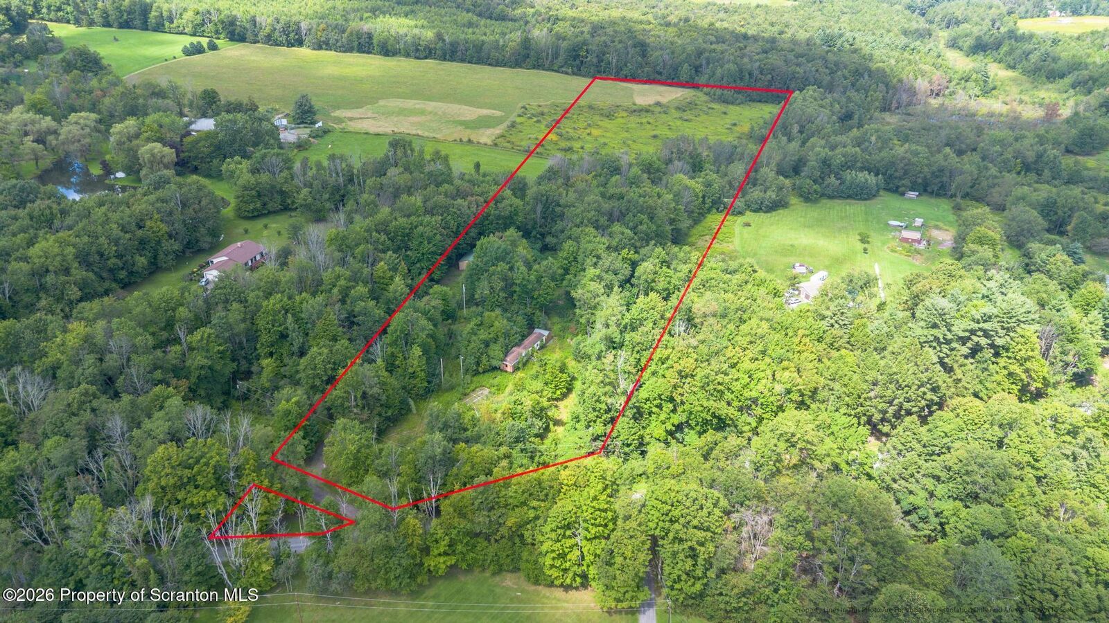 Property Photo: 6 Silhouette Lane PA 18472