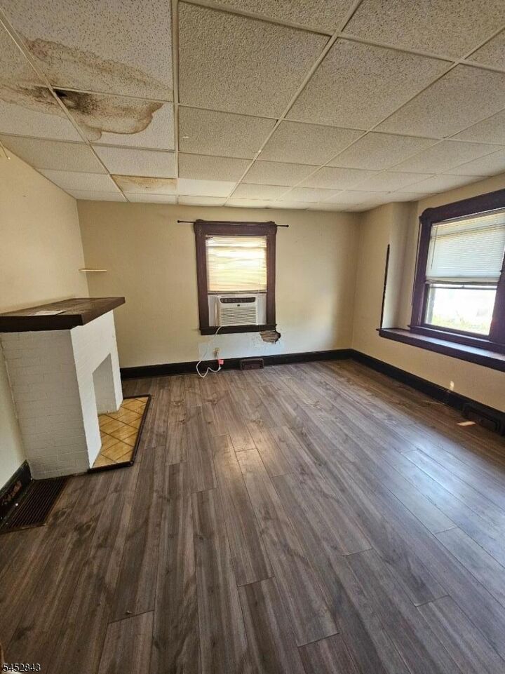 Property Photo:  23 Elm St  NJ 07052 