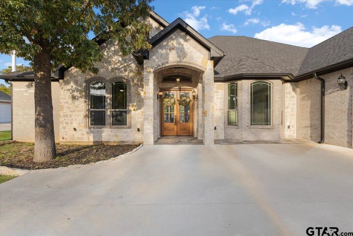 Property Photo: 93 Ryder Cup Trail TX 75771