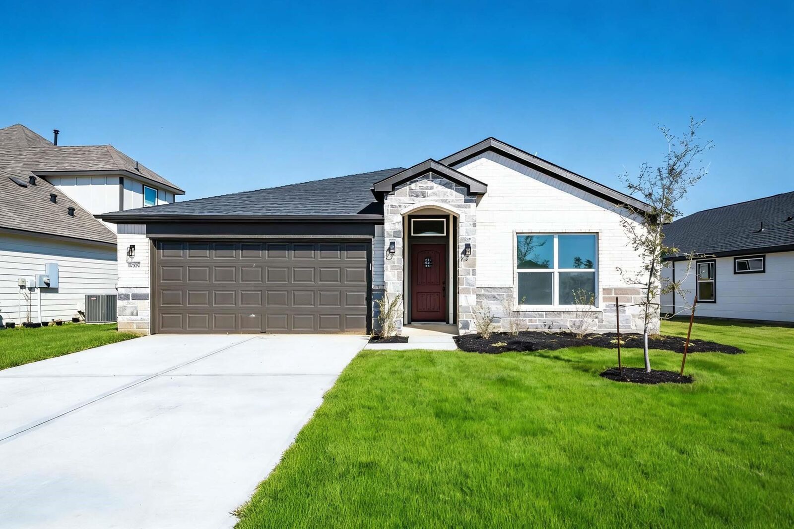 Property Photo: 10391 Woodhill Spa Lane TX 77327