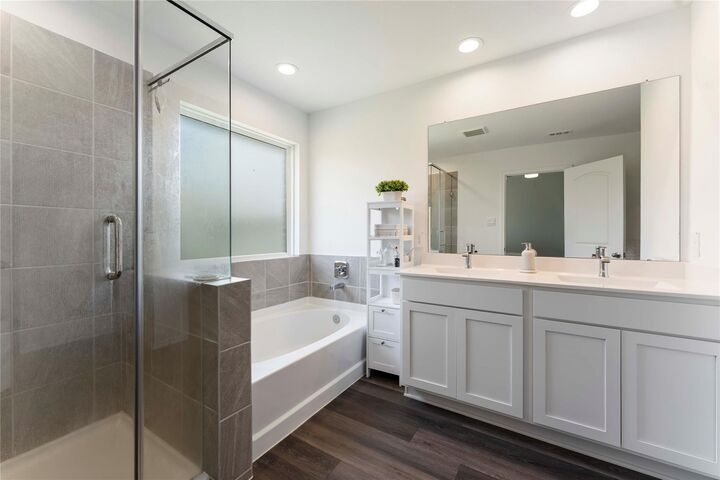 Property Photo:  4937 Blue Beetle Ridge Drive  TX 77493 