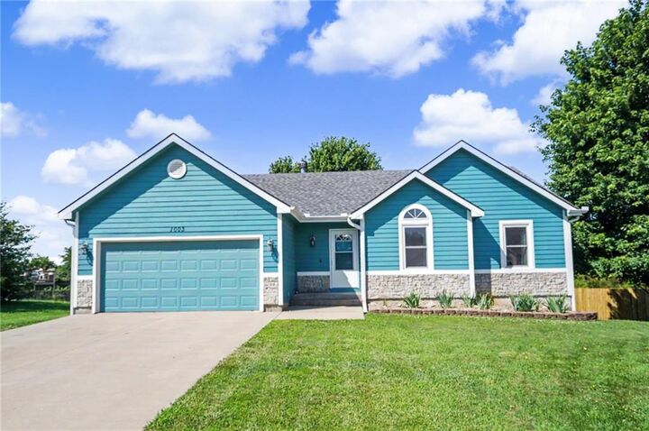 Property Photo: 1003 Lisa Court KS 66006