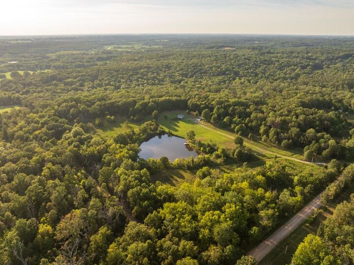 Property Photo: 1085 NW 501 Road MO 64776