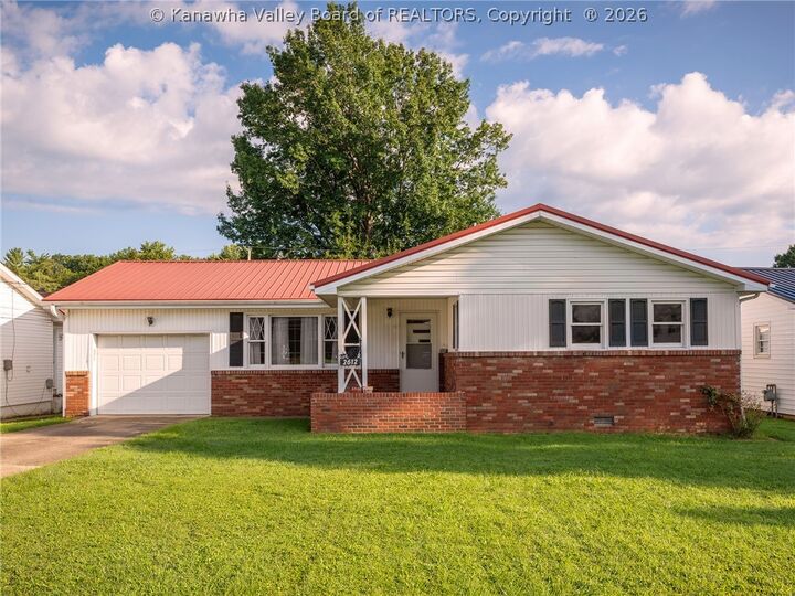 Property Photo:  2612 Montana Avenue  WV 25526 