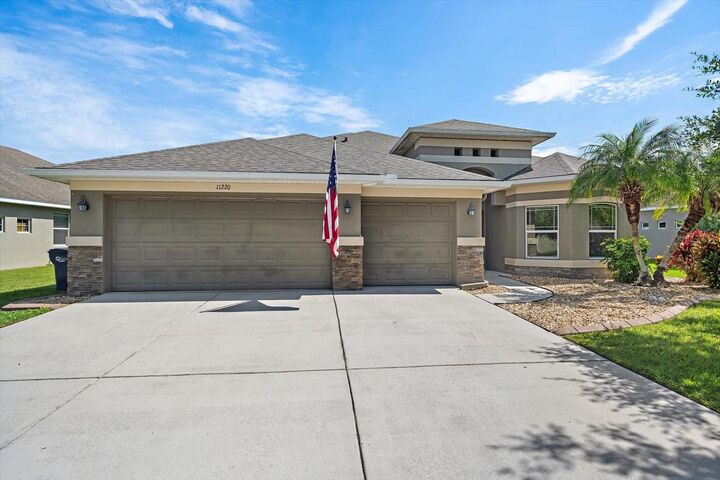 Property Photo: 11220 77th Street E FL 34219