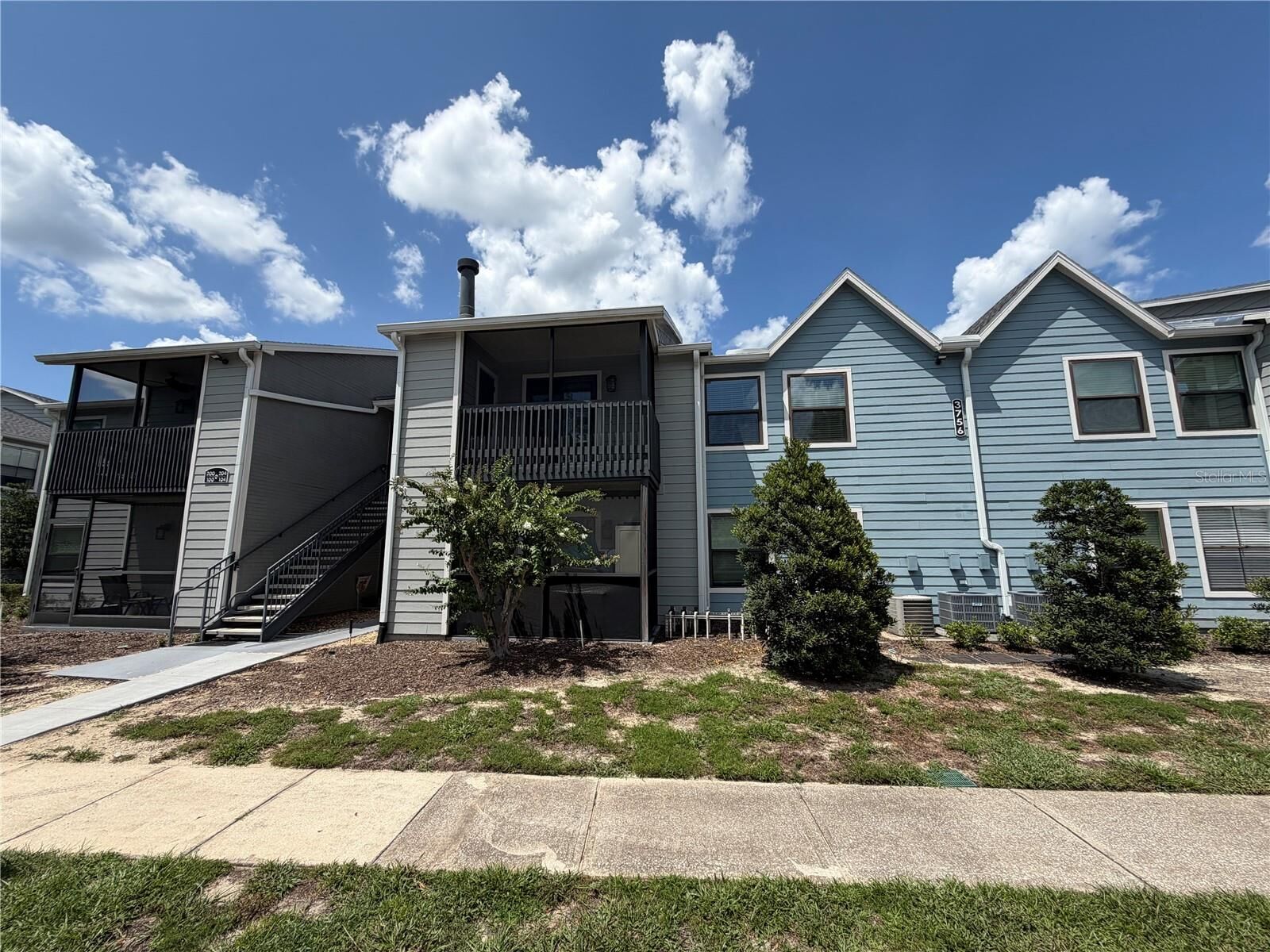 Property Photo: 3716 Idlebrook Circle 206 FL 32707