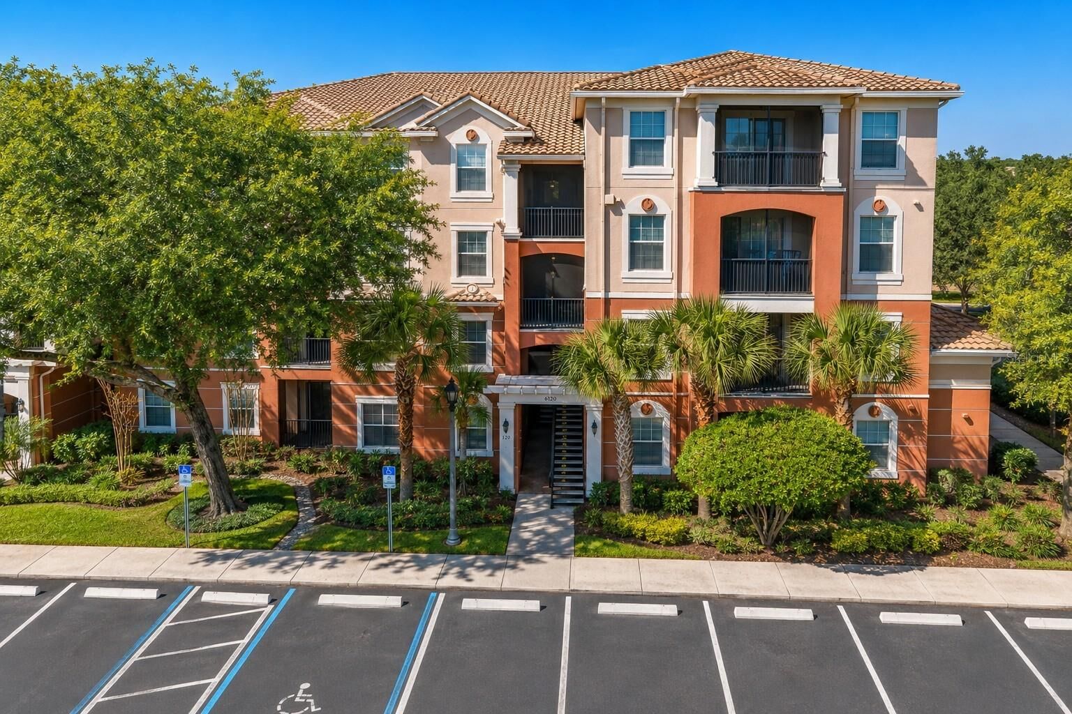 Property Photo: 1357 Venezia Court 303 FL 33896