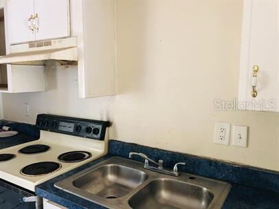 Property Photo:  411 Kilgore Street  FL 34785 