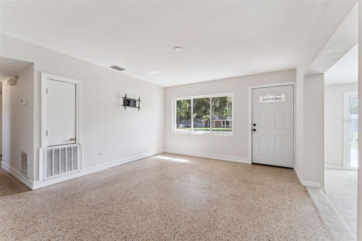 Property Photo: 108 Alexandria Avenue FL 34715