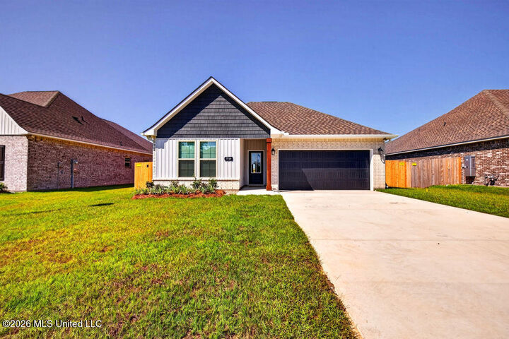 Property Photo:  7719 Claymont Circle  MS 39564 
