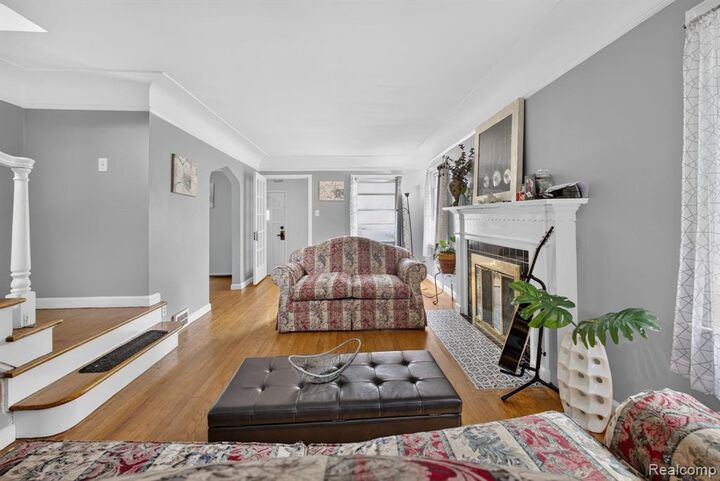 Property Photo: 10436 Roxbury Street MI 48224 2400