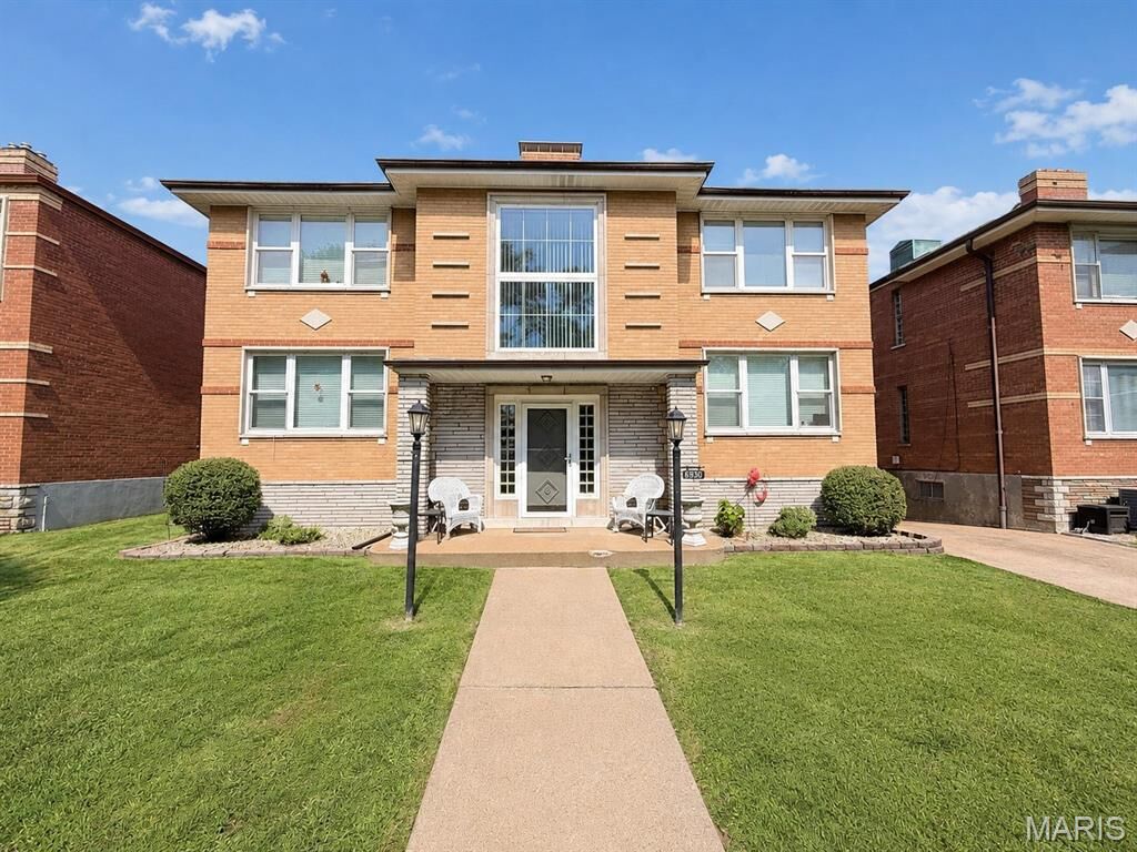 Property Photo: 6930 Jamieson Avenue MO 63109