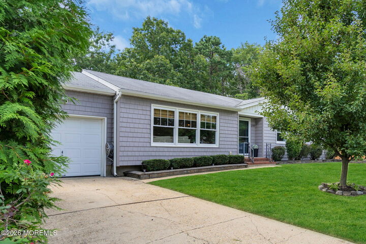 Property Photo:  209 Towhee Trail  NJ 08724 