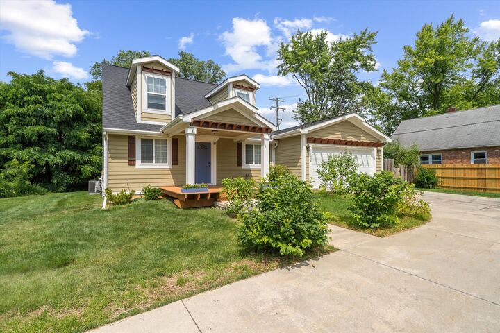 Property Photo:  1 Maple Village Court  MI 48103 
