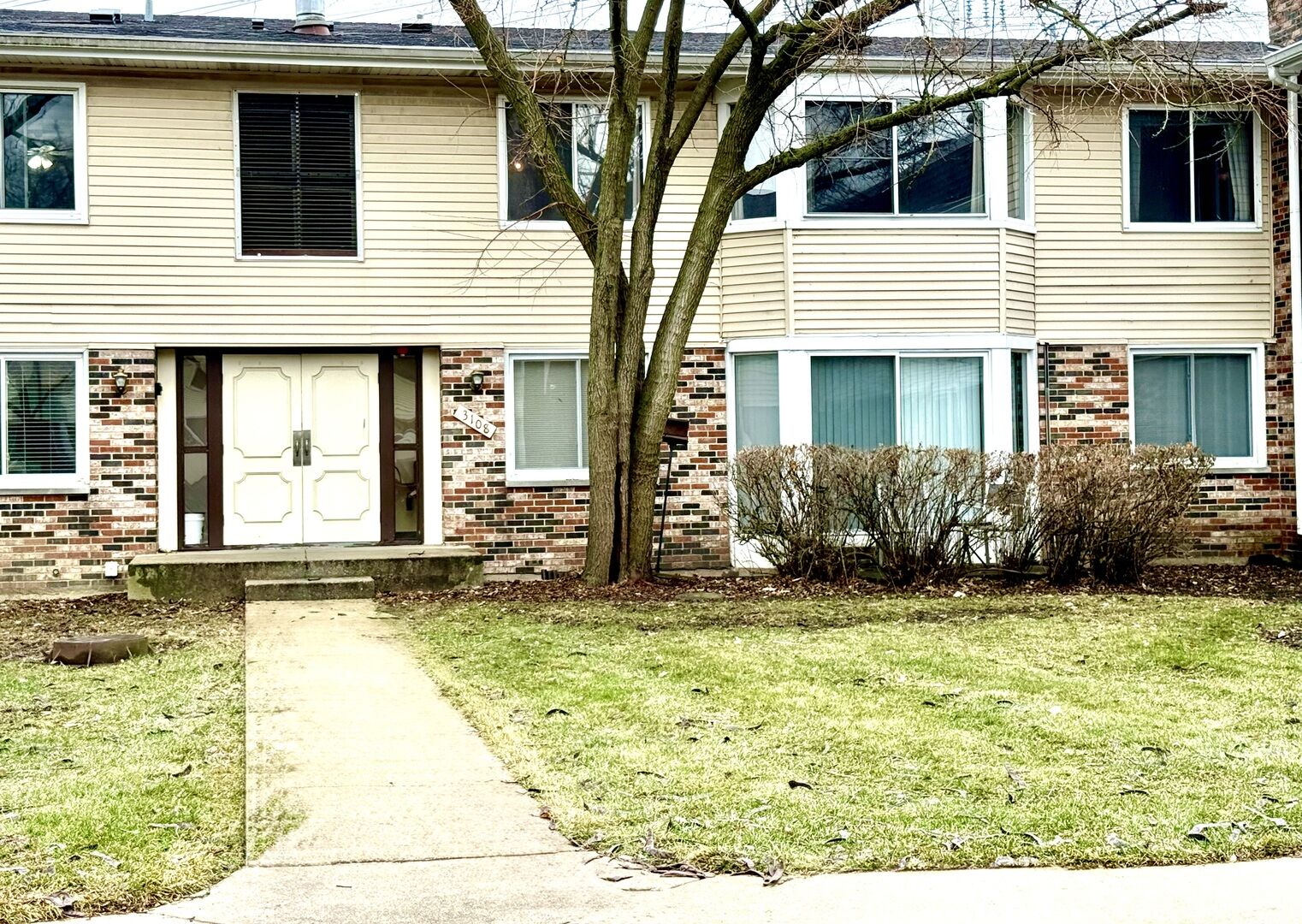 Property Photo:  3108 Roberts Drive 6  IL 60517 