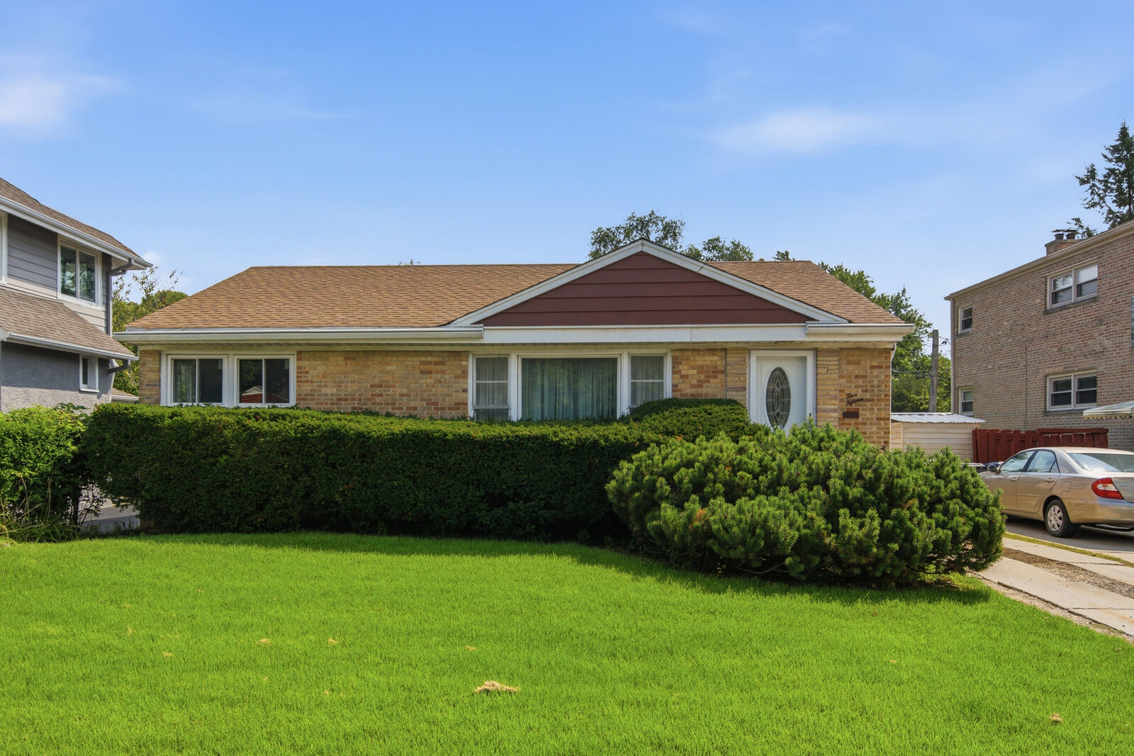 Property Photo:  515 Asbury Avenue  IL 60202 