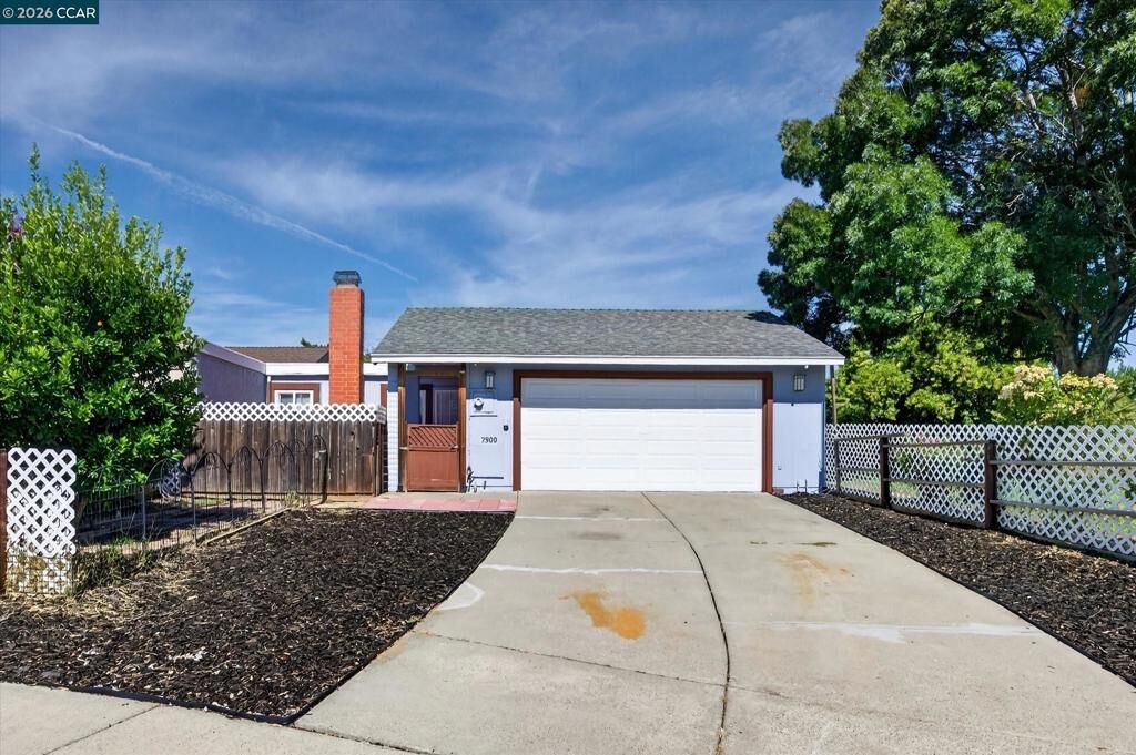 Property Photo:  2900 Pear St  CA 94509 