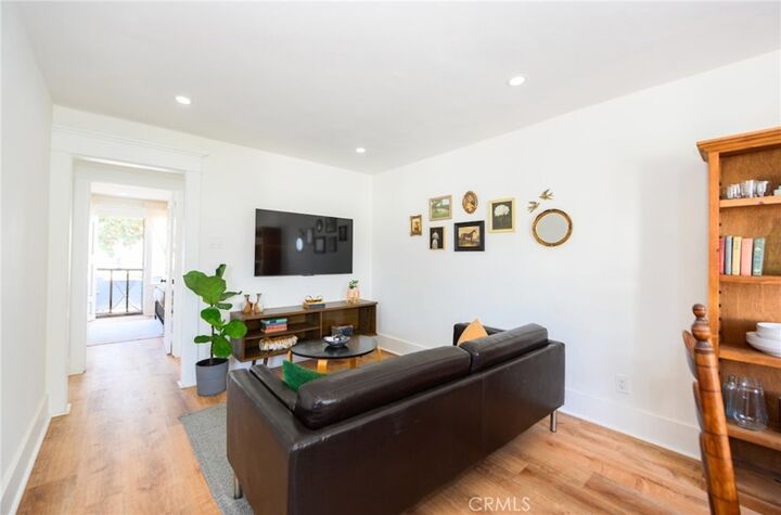 Property Photo:  451 W 10th  CA 90813 