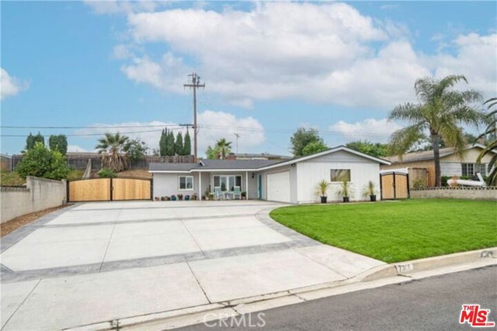 Property Photo: 7386 Alta Cuesta Drive CA 91730