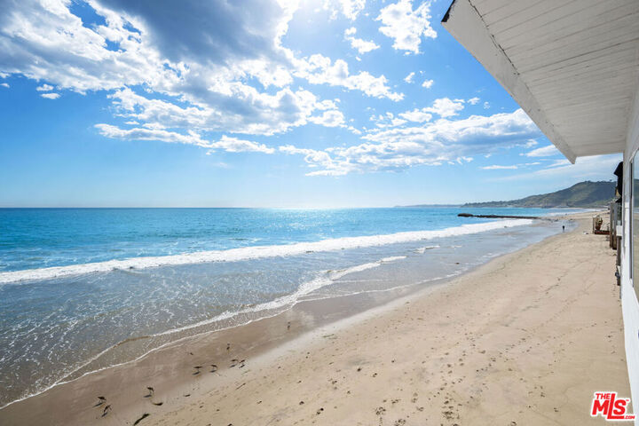 Property Photo: 25154 Malibu Road CA 90265