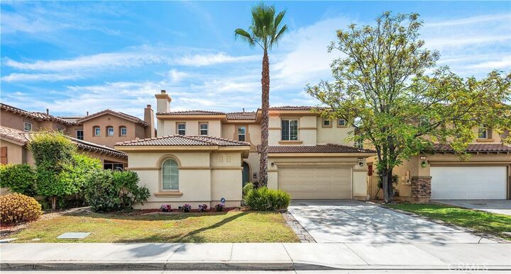 Property Photo:  19 Plaza Lucerna  CA 92532 