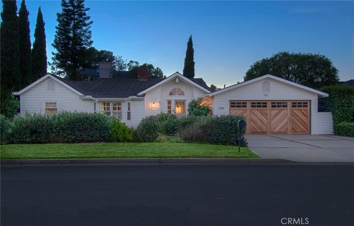 Property Photo: 2285 Tustin Avenue CA 92660