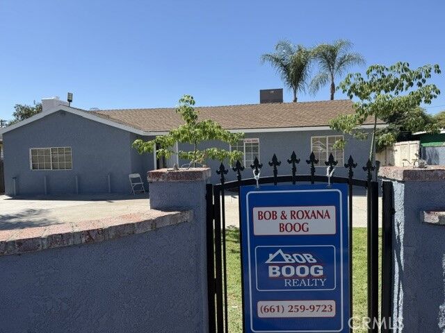Property Photo:  2211 W 3rd  CA 92407 