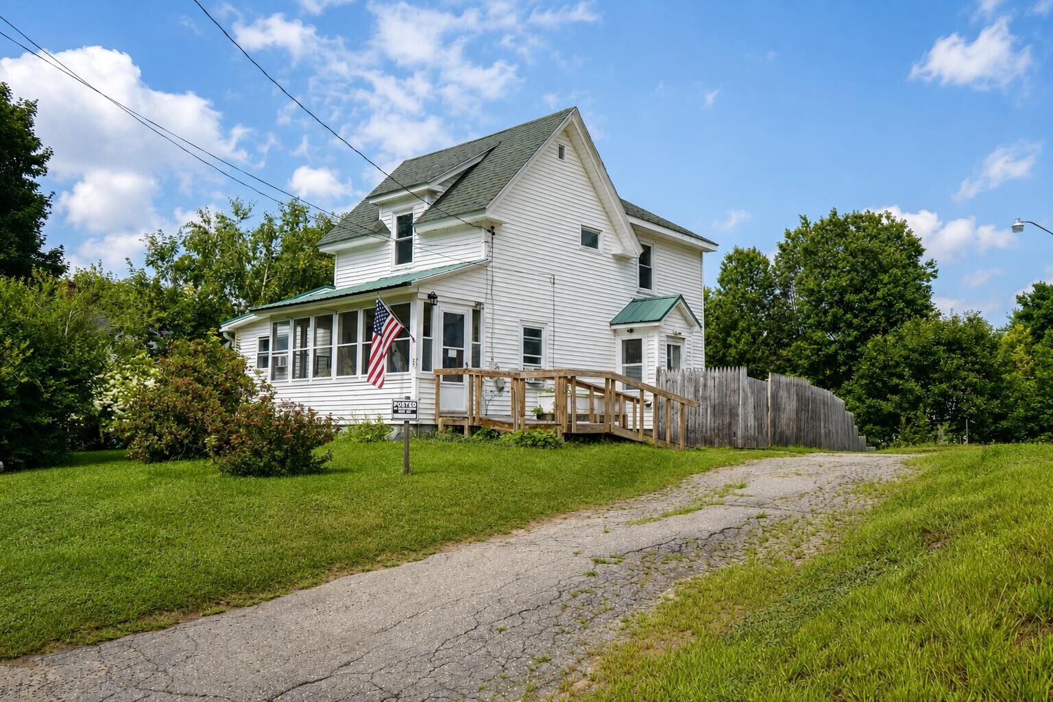 Property Photo:  29 Clinton Street  ME 04463 